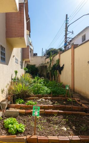 Casa de condomínio à venda com 133m², 3 quartos e 3 vagas Casa de condomínio à venda com 133m², 3 quartos e 3 vagasÁrea comum