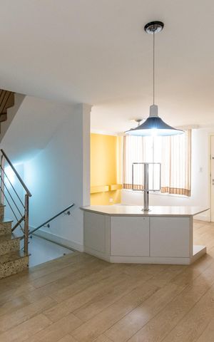 Casa de condomínio à venda com 133m², 3 quartos e 3 vagas Casa de condomínio à venda com 133m², 3 quartos e 3 vagasSala de Jantar