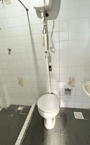 Casa para alugar com 400m², 2 quartos e 1 vagaBanheiro 3