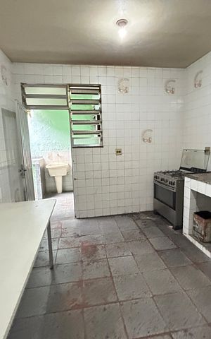Casa para alugar com 400m², 2 quartos e 1 vagaCozinha