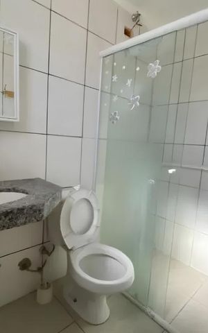 Casa para alugar com 180m², 3 quartos e 2 vagasBanheiro da suíte