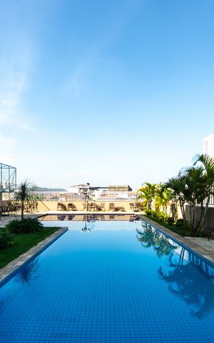Apartamento à venda com 60m², 2 quartos e 2 vagas Apartamento à venda com 60m², 2 quartos e 2 vagasPiscina adulto