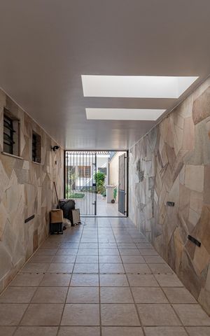 Casa à venda com 180m², 4 quartos e 3 vagasGaragem