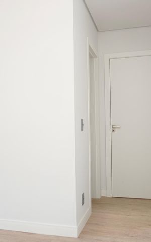 Apartamento à venda com 93m², 3 quartos e 2 vagas Apartamento à venda com 93m², 3 quartos e 2 vagasQuarto 2 (semi suíte)