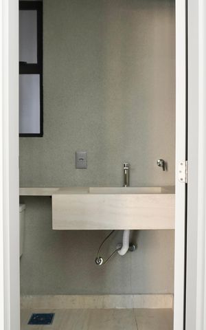 Apartamento à venda com 93m², 3 quartos e 2 vagas Apartamento à venda com 93m², 3 quartos e 2 vagasLavabo da Sala