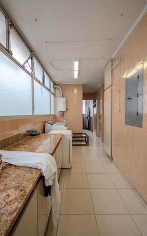 Apartamento à venda com 400m², 4 quartos e 4 vagasÁrea de Serviço