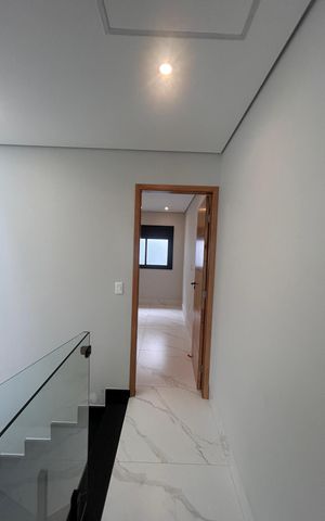 Casa à venda com 90m², 2 quartos e 1 vagaHall de distribuição 