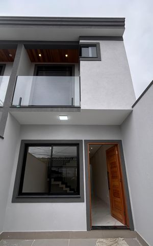 Casa à venda com 90m², 2 quartos e 1 vaga Casa à venda com 90m², 2 quartos e 1 vagaFachada Interna