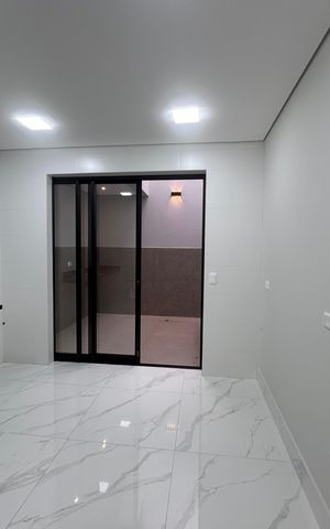 Casa à venda com 90m², 2 quartos e 1 vagaCozinha 