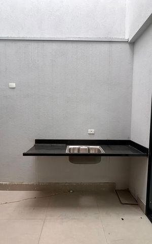 Casa à venda com 90m², 2 quartos e 1 vagaÁrea de Serviço