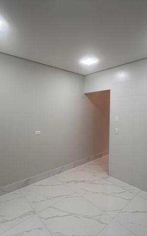 Casa à venda com 90m², 2 quartos e 1 vagaCozinha 