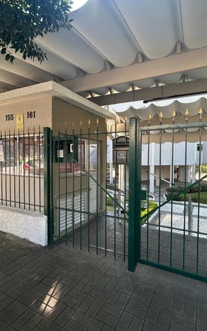 Apartamento à venda com 76m², 3 quartos e 1 vaga Apartamento à venda com 76m², 3 quartos e 1 vagaFachada