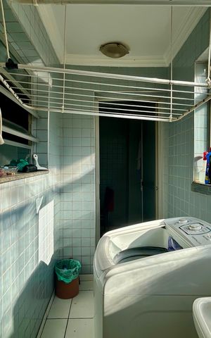 Apartamento à venda com 76m², 3 quartos e 1 vaga Apartamento à venda com 76m², 3 quartos e 1 vagaLavanderia