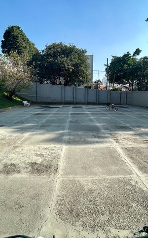 Apartamento à venda com 76m², 3 quartos e 1 vaga Apartamento à venda com 76m², 3 quartos e 1 vagaQuadra Esportiva