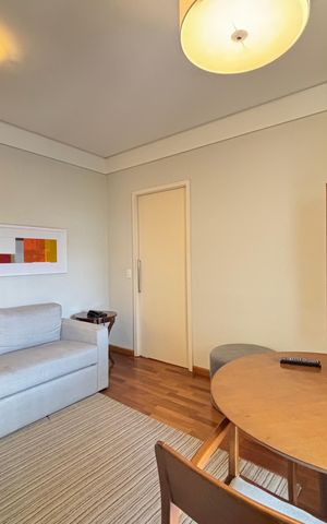 Apartamento à venda com 40m², 1 quarto e 1 vagaSala/Cozinha