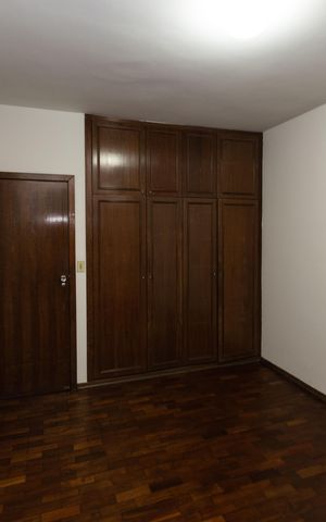 Apartamento para alugar com 270m², 4 quartos e 2 vagas Apartamento para alugar com 270m², 4 quartos e 2 vagasQuarto 2