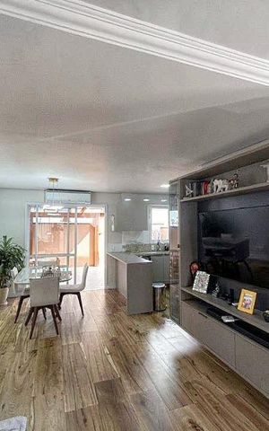 Casa de condomínio para alugar com 168m², 3 quartos e 2 vagas Casa de condomínio para alugar com 168m², 3 quartos e 2 vagasSala