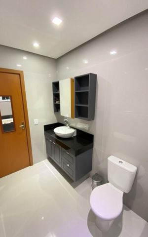 Casa de condomínio para alugar com 168m², 3 quartos e 2 vagas Casa de condomínio para alugar com 168m², 3 quartos e 2 vagasBanheiro 3