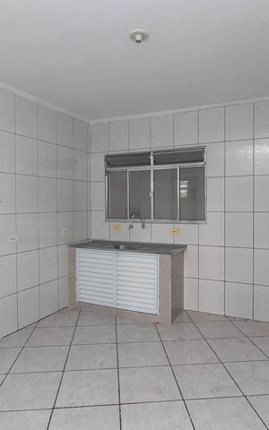 Casa para alugar com 90m², 2 quartos e sem vagaCozinha