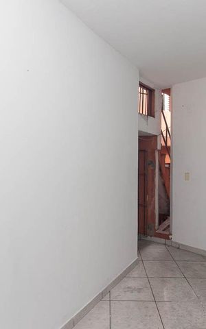 Casa para alugar com 90m², 2 quartos e sem vagaÁrea de Serviço