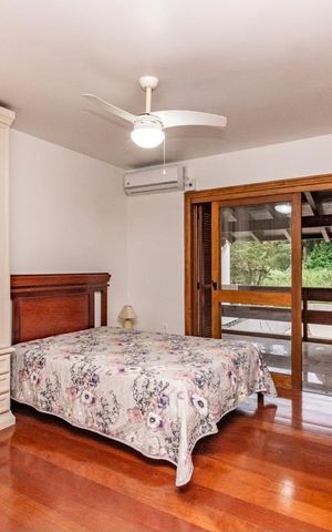 Casa para alugar com 311m², 4 quartos e 4 vagas