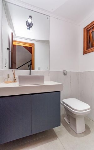 Casa para alugar com 311m², 4 quartos e 4 vagas