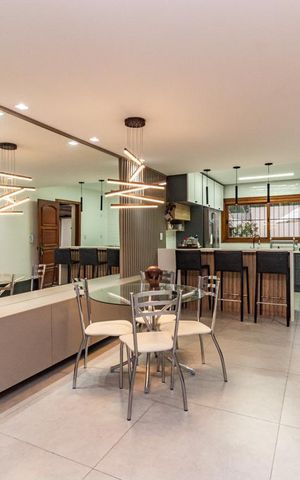 Casa para alugar com 311m², 4 quartos e 4 vagas