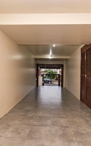Casa para alugar com 311m², 4 quartos e 4 vagas
