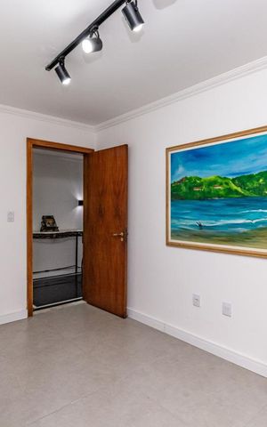 Casa para alugar com 311m², 4 quartos e 4 vagas