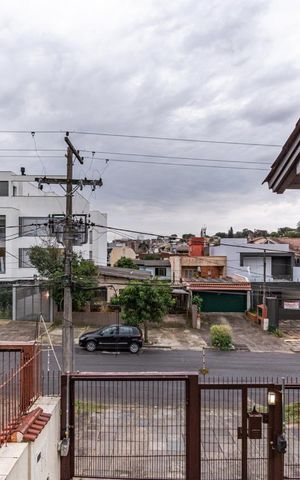 Casa para alugar com 311m², 4 quartos e 4 vagas