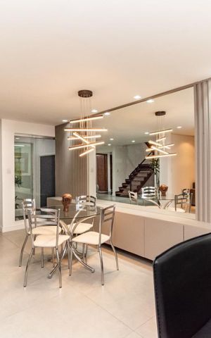 Casa para alugar com 311m², 4 quartos e 4 vagas