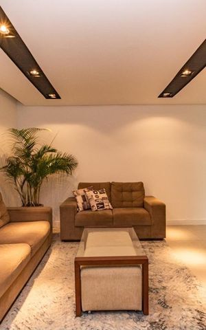 Casa para alugar com 311m², 4 quartos e 4 vagas