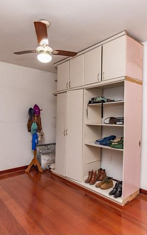 Casa para alugar com 311m², 4 quartos e 4 vagas