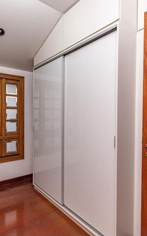 Casa para alugar com 311m², 4 quartos e 4 vagas