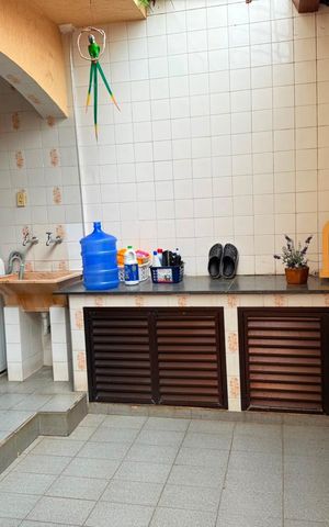 Casa à venda com 203m², 3 quartos e 4 vagas Casa à venda com 203m², 3 quartos e 4 vagasÁrea de serviço