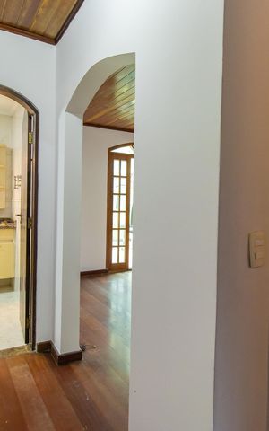 Casa para alugar com 450m², 5 quartos e 4 vagas Casa para alugar com 450m², 5 quartos e 4 vagasQuarto 4 - Suite Master