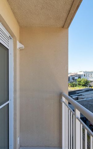 Apartamento à venda com 31m², 1 quarto e sem vaga Apartamento à venda com 31m², 1 quarto e sem vagaSacada