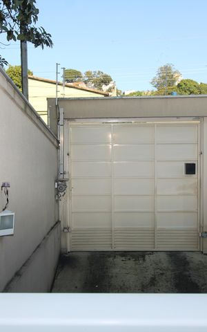 Casa de condomínio à venda com 68m², 2 quartos e 1 vagaespaço comum