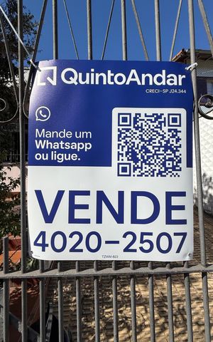 Casa à venda com 350m², 3 quartos e 3 vagas Casa à venda com 350m², 3 quartos e 3 vagasPlaca