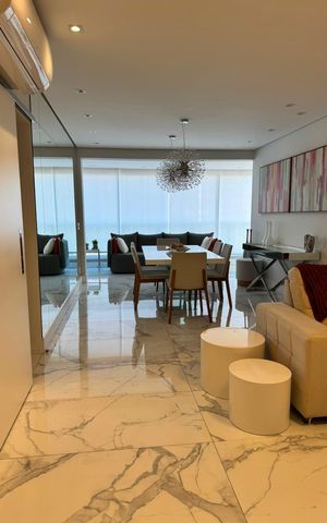 Apartamento à venda com 140m², 3 quartos e 3 vagas Apartamento à venda com 140m², 3 quartos e 3 vagasSala