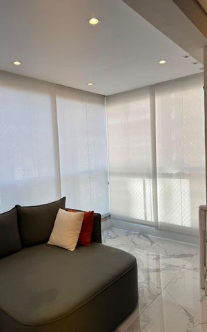 Apartamento à venda com 140m², 3 quartos e 3 vagas Apartamento à venda com 140m², 3 quartos e 3 vagasVaranda