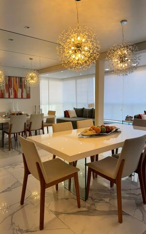 Apartamento à venda com 140m², 3 quartos e 3 vagas Apartamento à venda com 140m², 3 quartos e 3 vagasSala