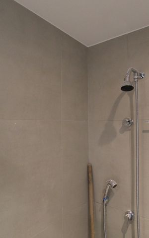 Apartamento à venda com 47m², 1 quarto e sem vagaBanheiro da Suíte