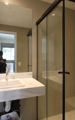 Apartamento à venda com 47m², 1 quarto e sem vagaBanheiro da Suíte