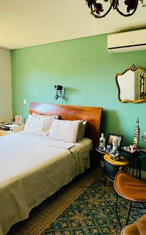 Casa de condomínio para alugar com 214m², 4 quartos e 6 vagasQuarto 1