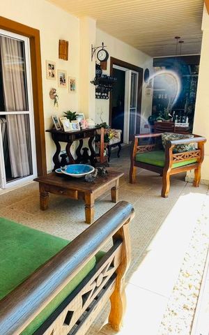 Casa de condomínio para alugar com 214m², 4 quartos e 6 vagasÁrea privativa
