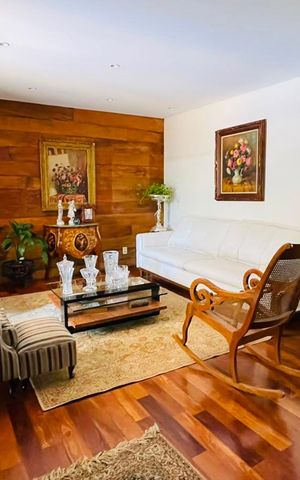 Casa de condomínio para alugar com 214m², 4 quartos e 6 vagasSala