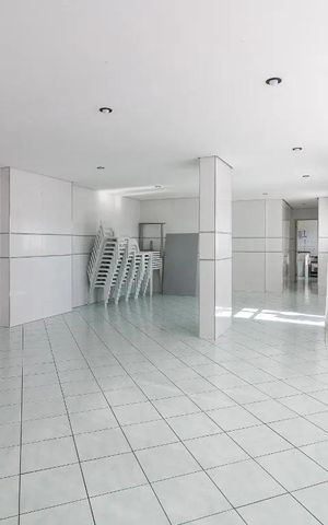 Apartamento à venda com 69m², 3 quartos e 2 vagas Apartamento à venda com 69m², 3 quartos e 2 vagasSalão de Festas