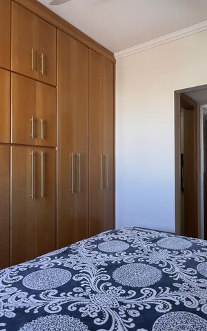 Apartamento à venda com 69m², 3 quartos e 2 vagas Apartamento à venda com 69m², 3 quartos e 2 vagasSuíte