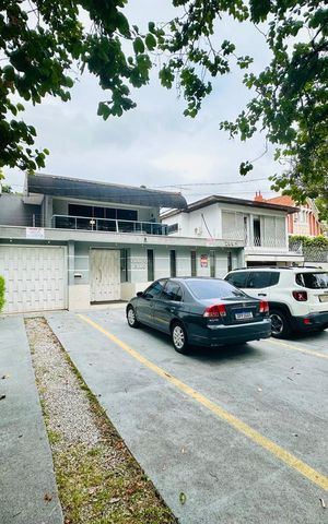 Casa à venda com 610m², 6 quartos e 10 vagas
